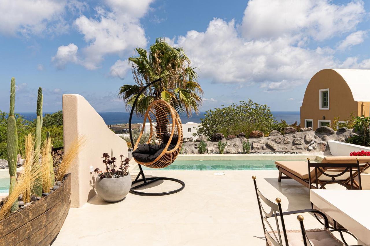 Pink Freud Villas Santorini 이아 외부 사진